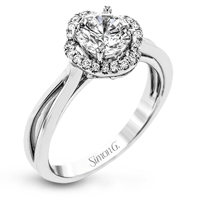 NR528 ENGAGEMENT RING