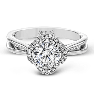 NR528 ENGAGEMENT RING